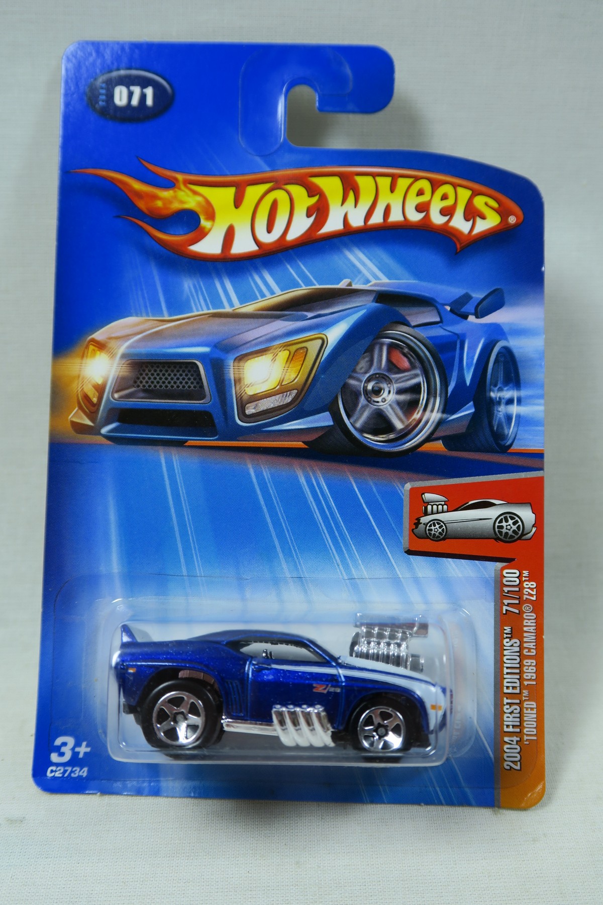 Hot Wheels 2004 tooned Camaro 228  71/100 MOC 138177