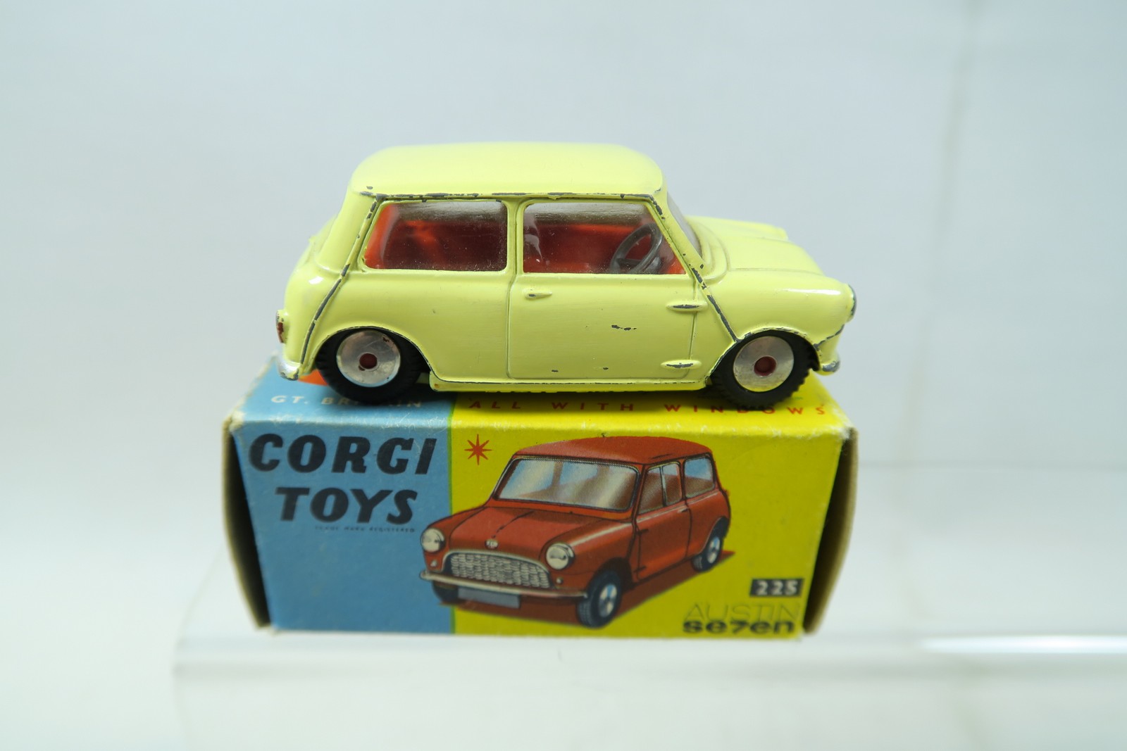 Corgi Toys 225  Austin Seven Mini  cremegelb  1/43  in OVP 150711