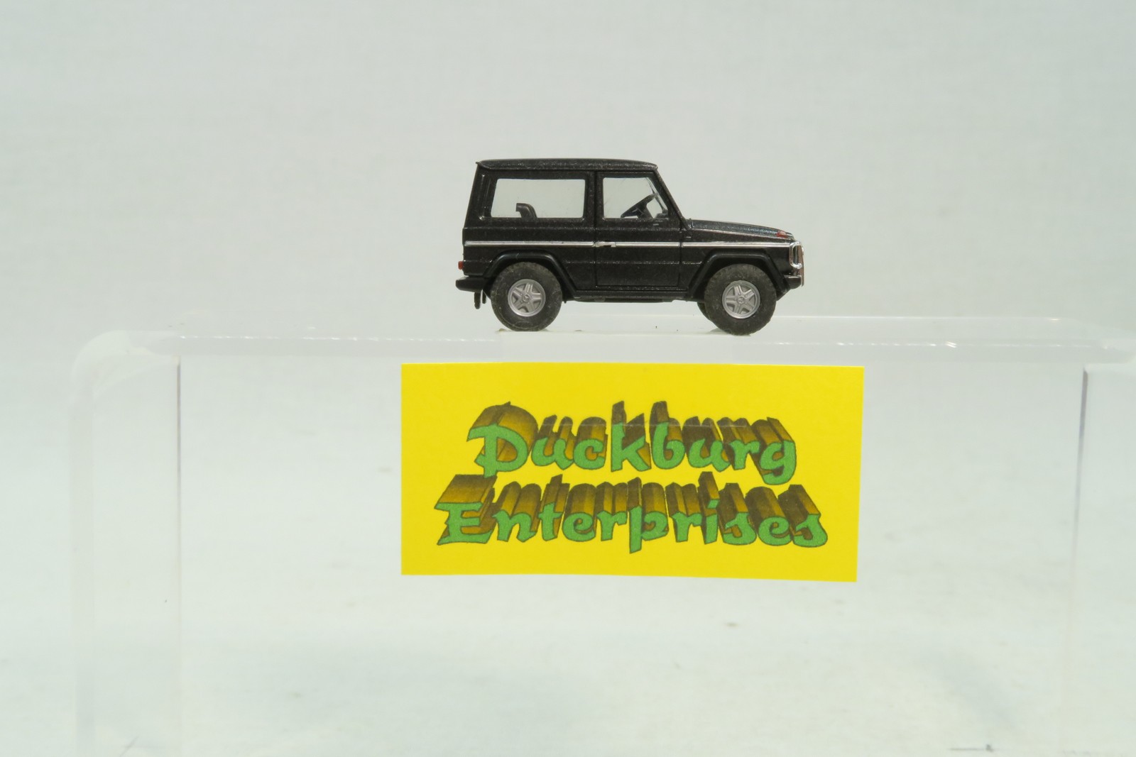 ? 1:87 PKW Mercedes Benz G Klasse (geschlossen) schwarz  lose 176105