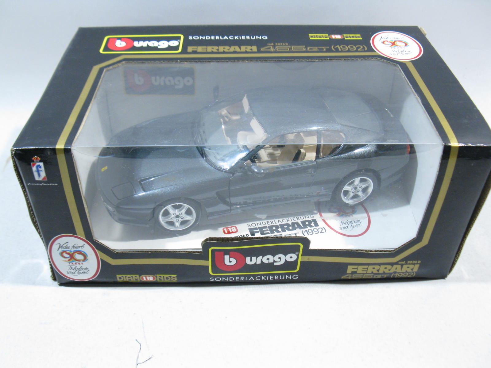 Burago 3036 Ferrari 456 GT 1992 Sonderlackierung grau 90 Jahre Vedes 1/18 ma105