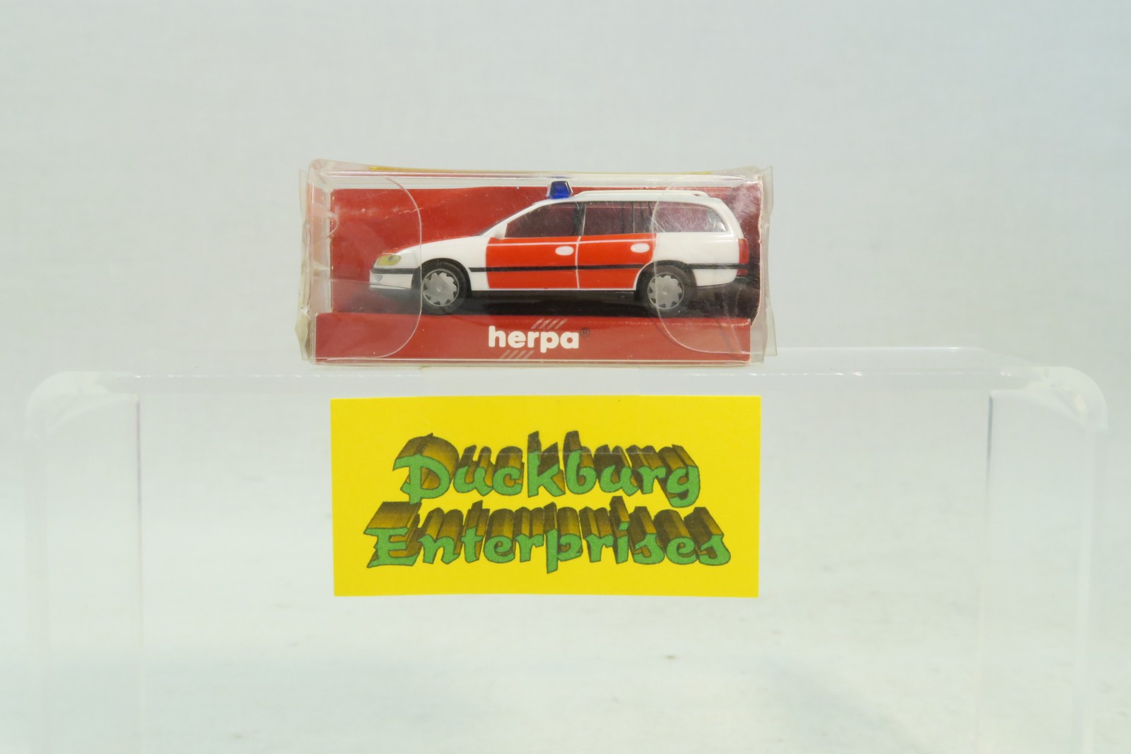 Herpa 042420 Opel Omega Caravan Notarzt weiß in OVP 1:87 175391