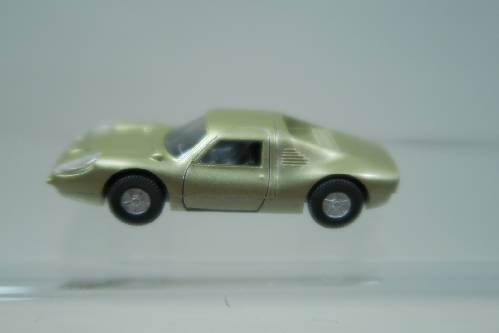 Wiking  CS 443 / 3D Porsche 904 Carrera metallic lose 1:87 149749