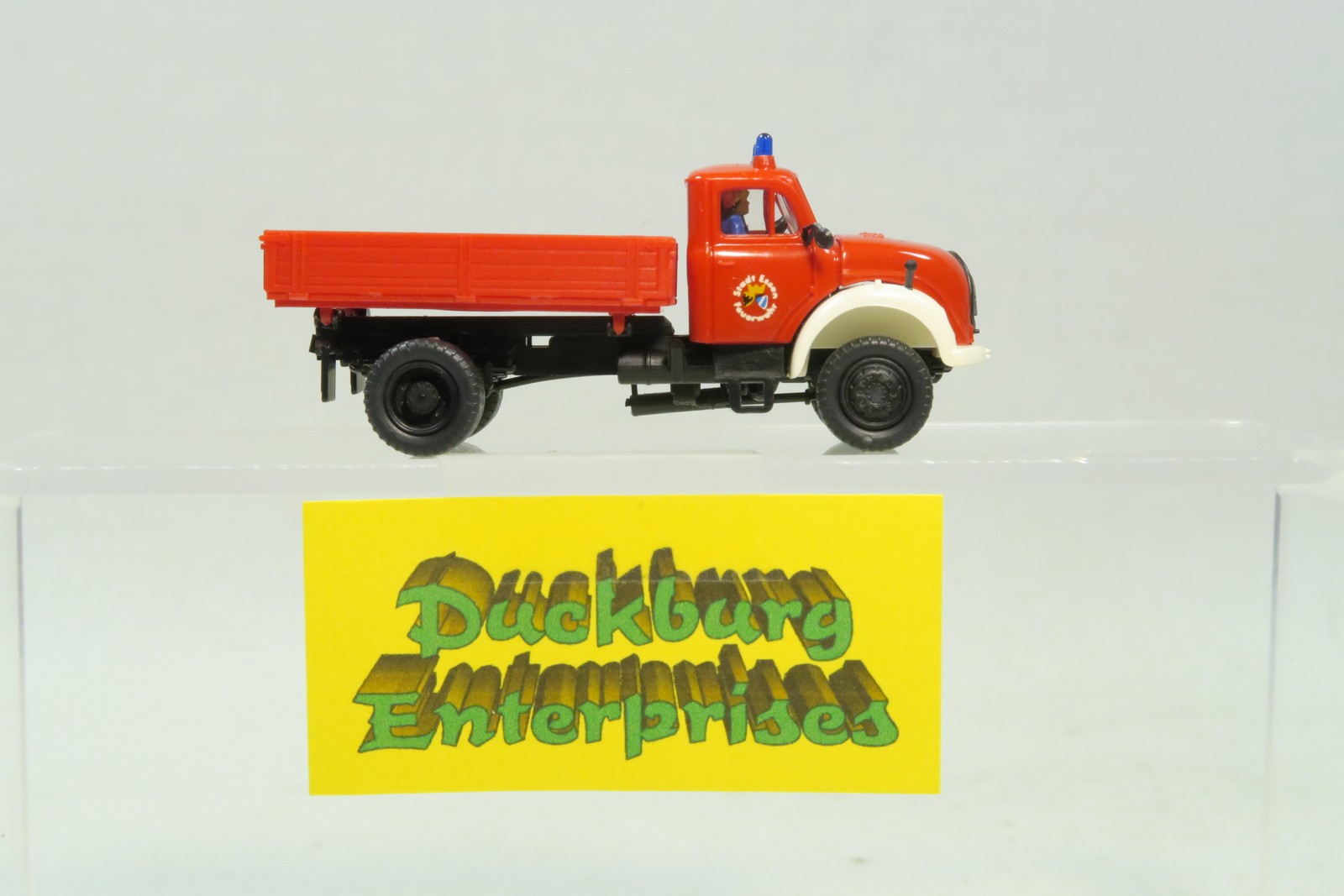 ? 1:87 LKW x Magirus Pritsche Feuerwehr Stadt Essen  lose 177021