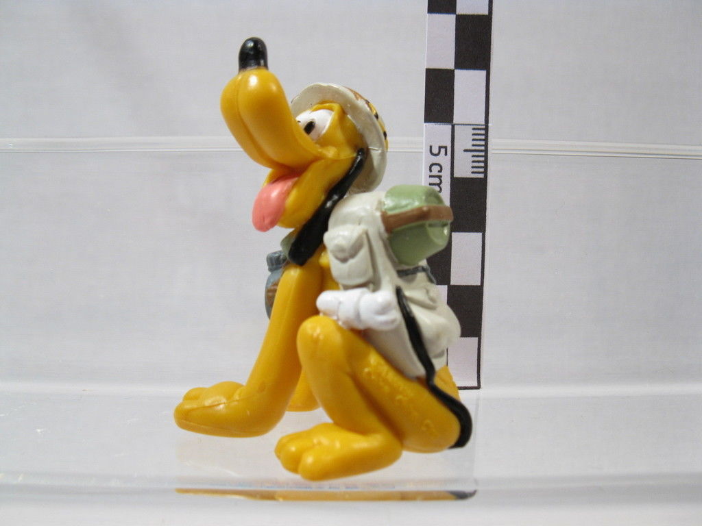 Disney Safari Park Serie 1999 :  PLUTO  in Safari Outfit   60137