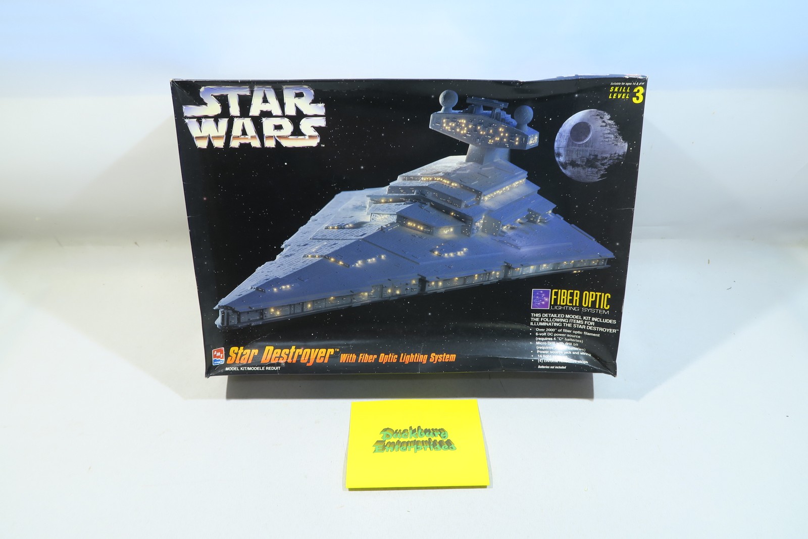 AMT Ertl 8782 Star Wars Star Destroyer with lighting system mb12205