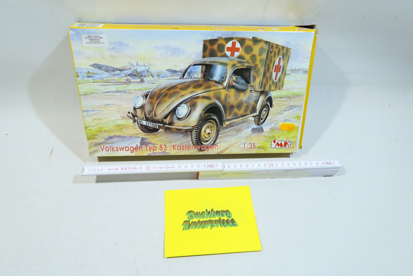 CMK 35018 Volkswagen Typ 83 Kastenwagen Sanitäter 1:35 mb13885