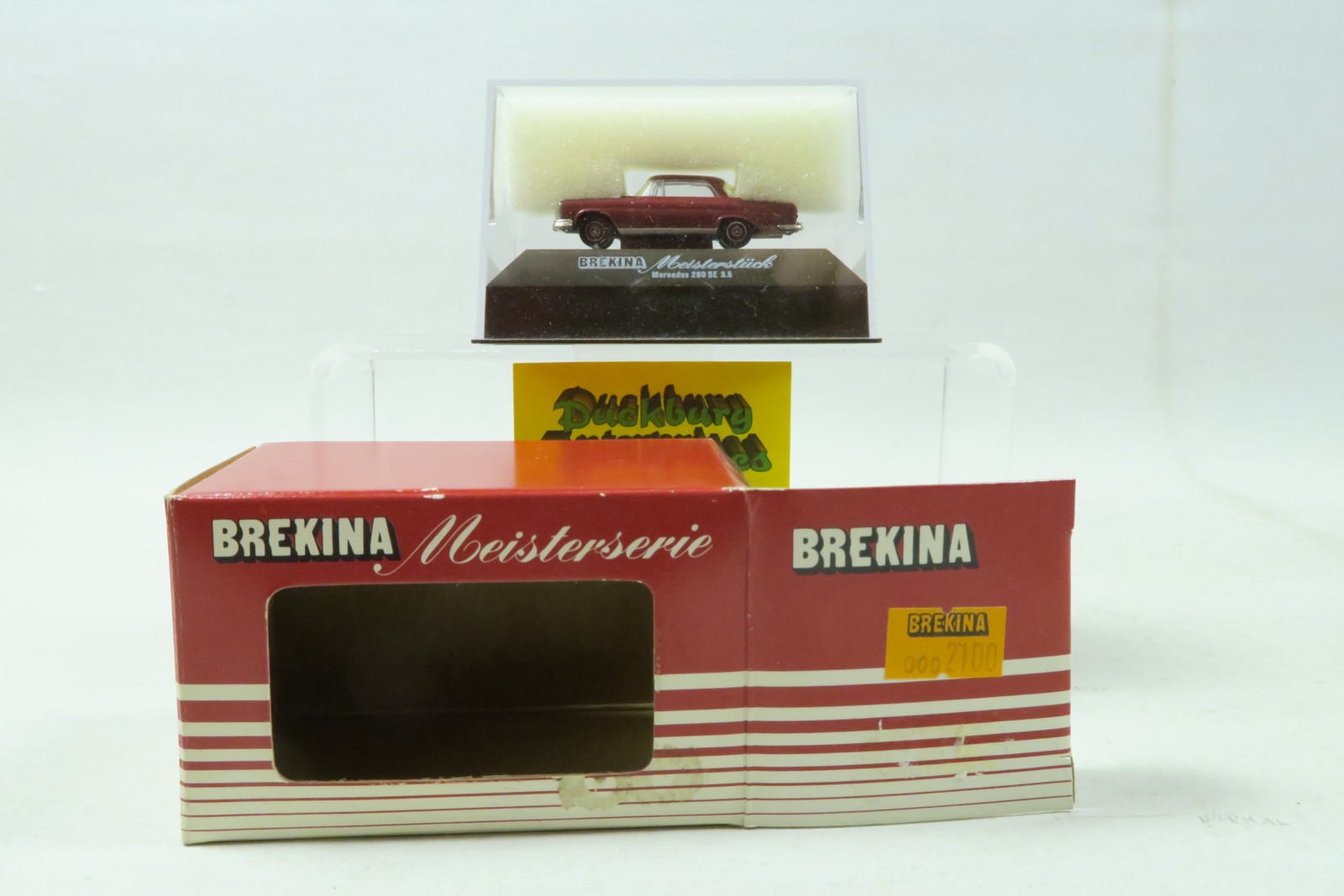 Brekina 1:87 2100 Mercedes 280 SE 3.5 Coupe Meisterstück rot in OVP 174139