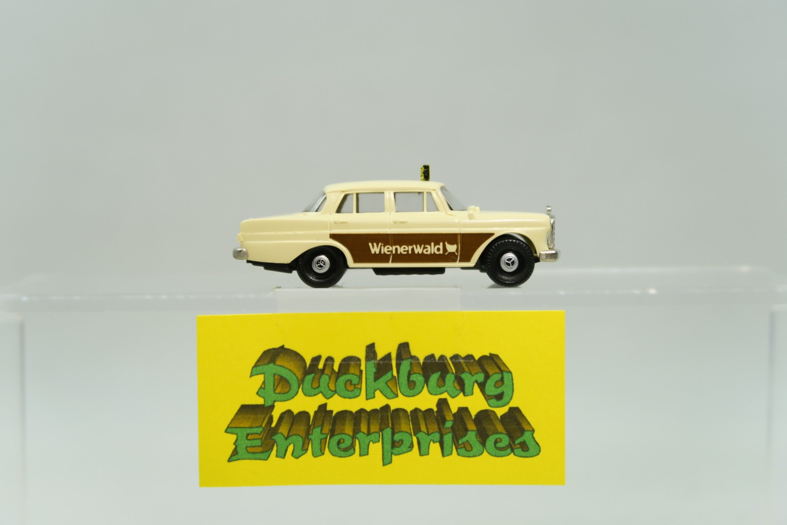 Brekina 1:87 1831 Mercedes Benz 190 Taxi Wienerwald creme in OVP 173979