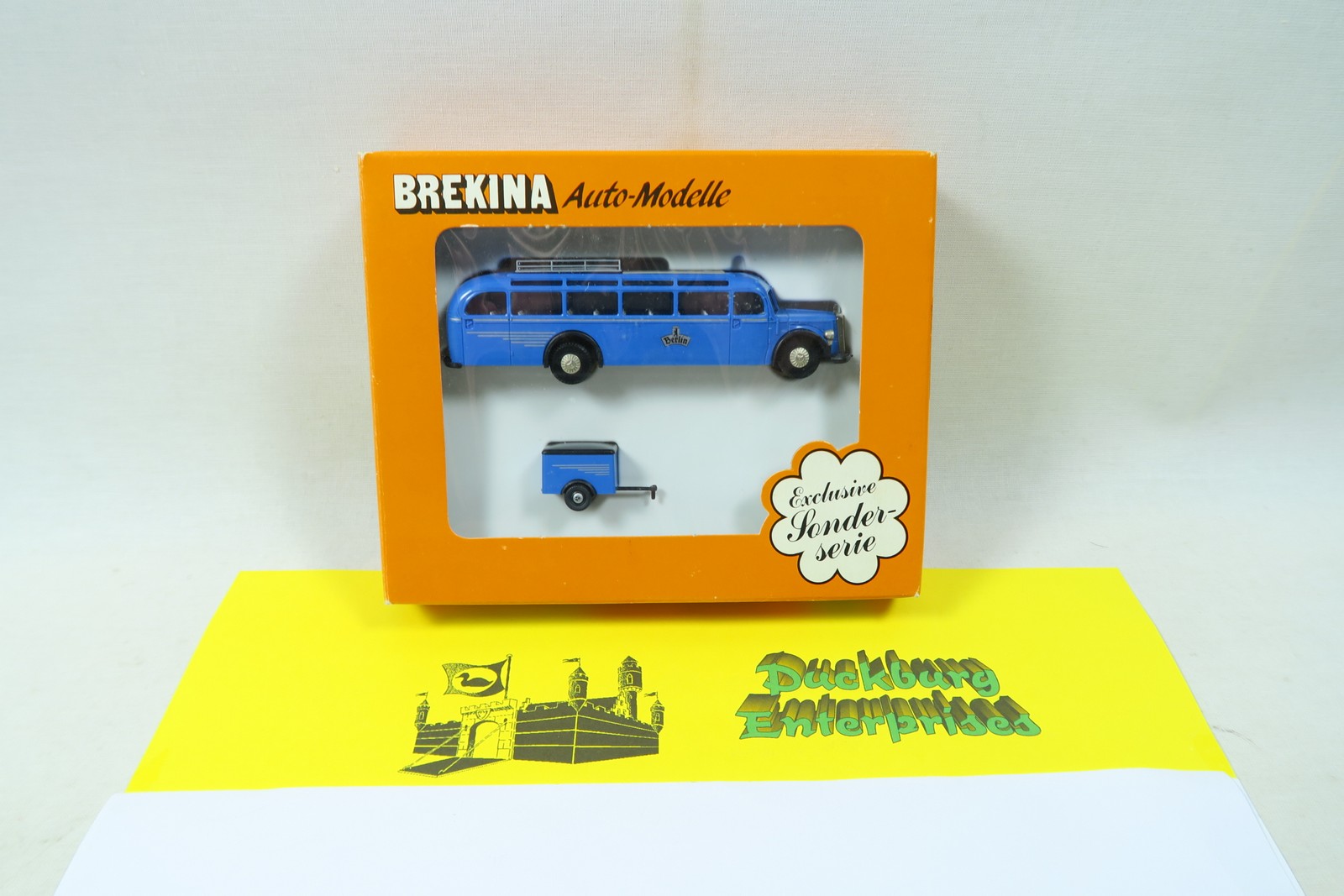 Brekina S 5136 Reisebus mit Gepäckanhänger Set in OVP 1:87 185307