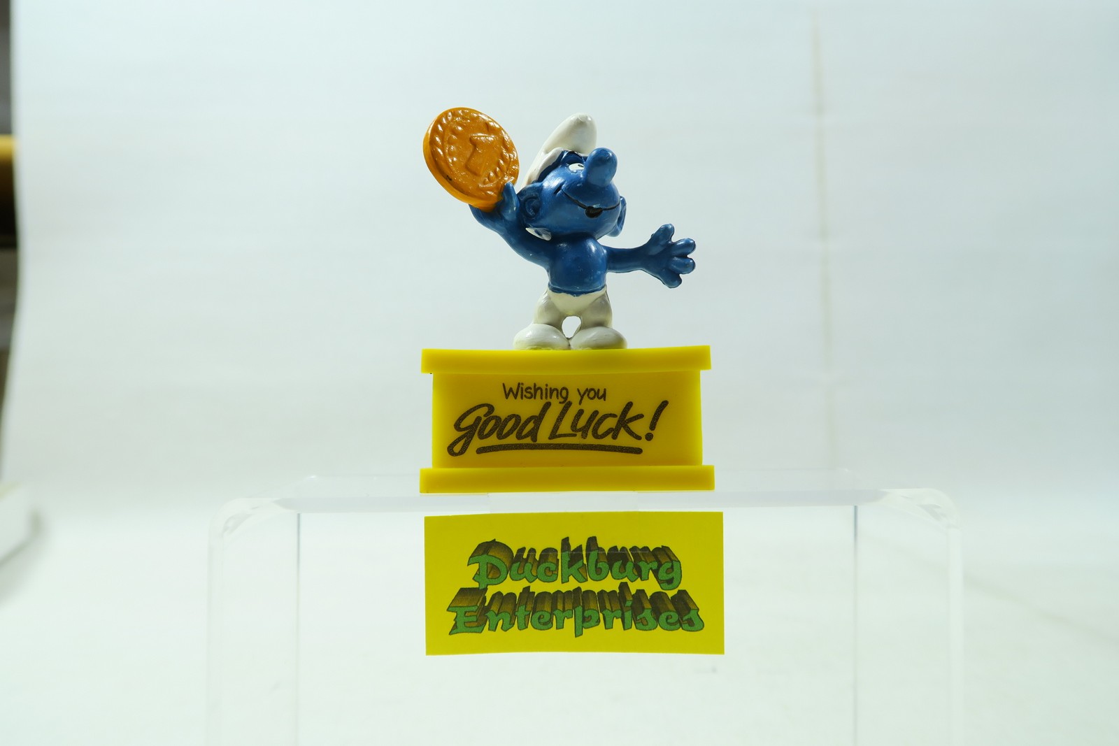 Dreieck Spruchsockel  Geld Schlumpf  smurf podest good luck gelb Schleich 156125