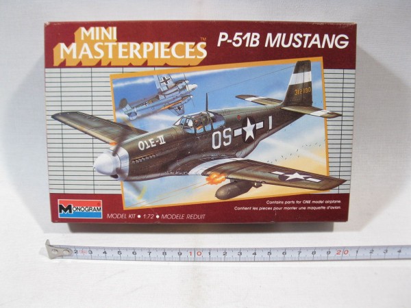 Monogram Masterpiece 5005 P-51B Mustang 1:72 sealed in box mb3637