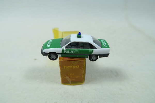 Herpa 4114 Opel Omega Polizei grün / weiß in OVP H0 1:87 149307