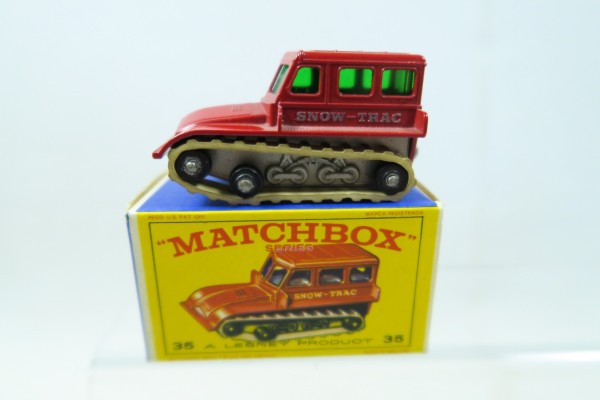 Matchbox Regular Wheels No. 35 Snow Trac rot 1/64 in OVP 150651