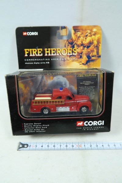 CorgiFire Heroes Seagrave Sedan Pumper CS90012 Maßstab ? In OVP 138529