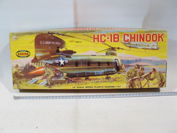 Aurora 350 198 HC-1B Chinook Helicopter v. 1961 scale 1/4´´ lose in box mb5277-
